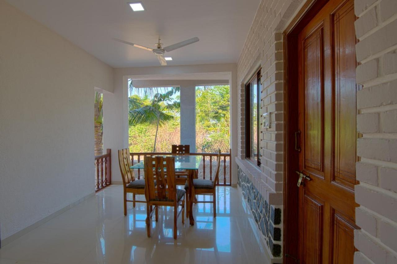 Coral Bay Villa Kashid Exterior photo